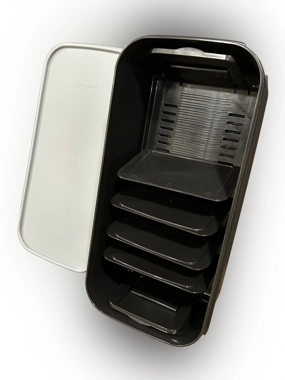 Tupperware very good
